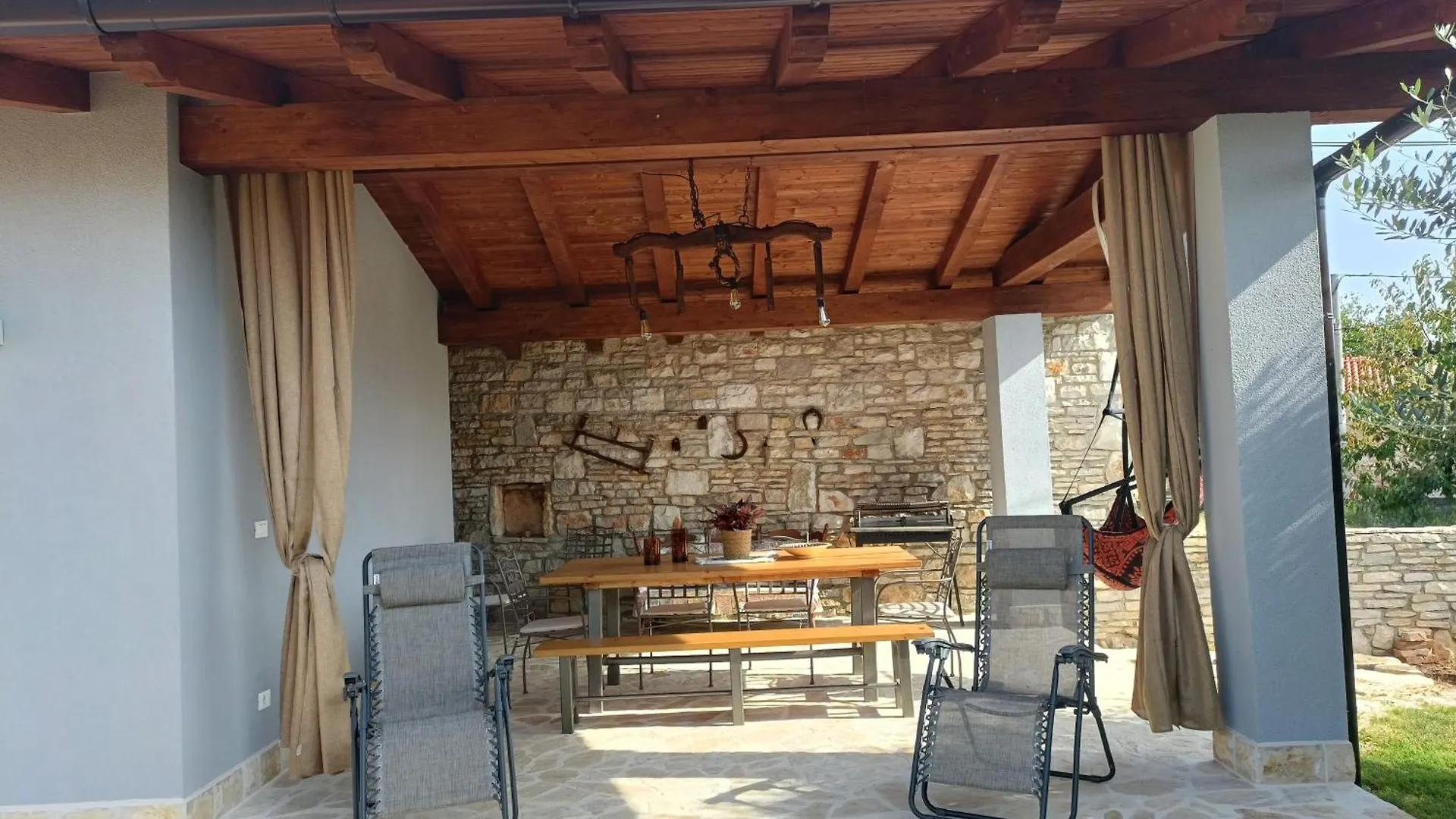 Holiday home Casetta Con Giardino E Portico Galizana